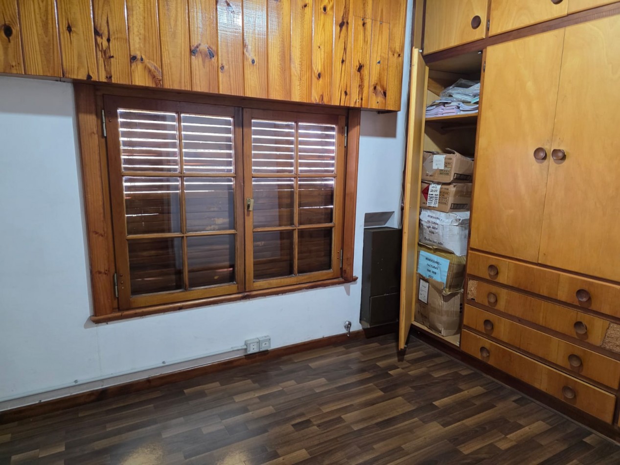 CHALET DESARROLLADO EN ESQUINA