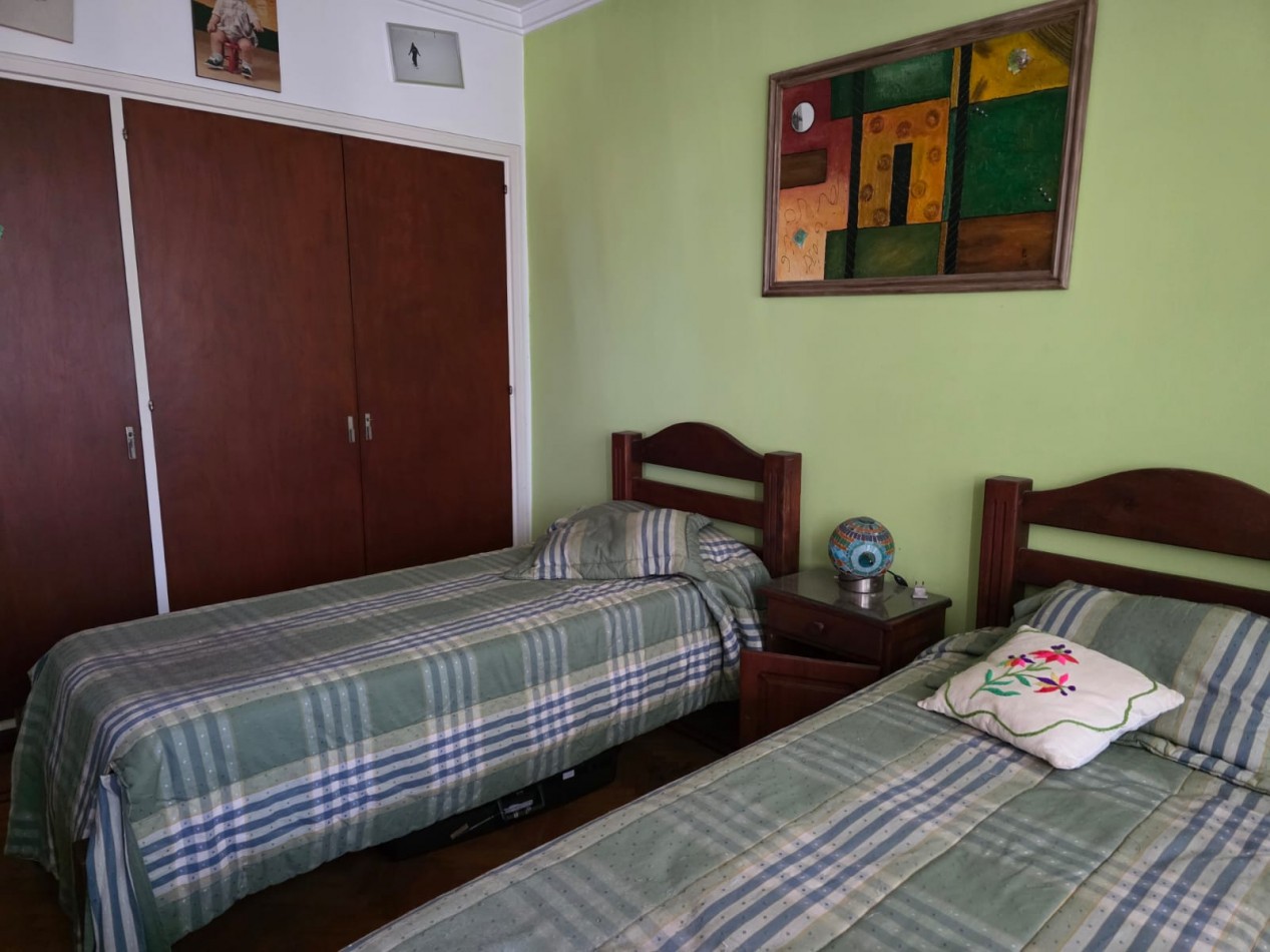 Chalet 5 ambientes 