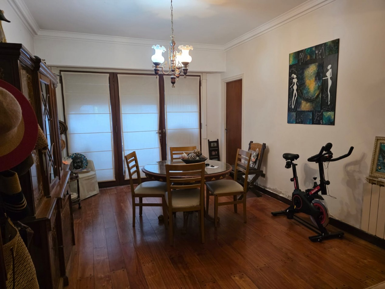 Chalet 5 ambientes 